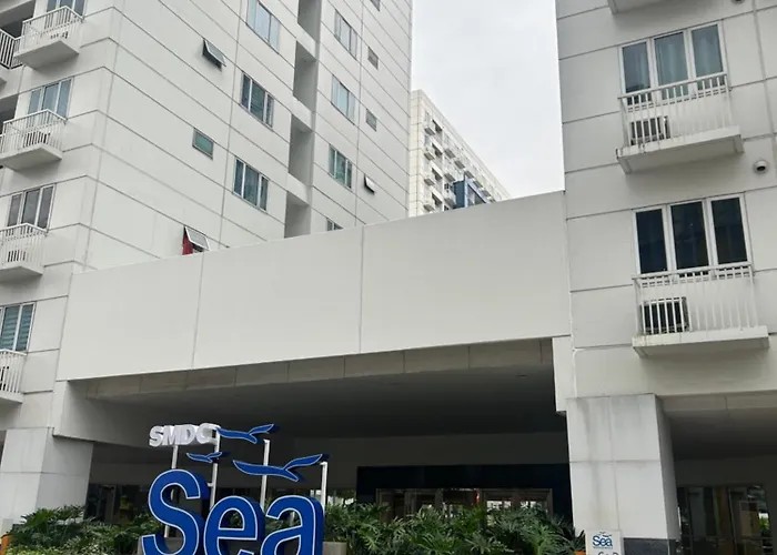 Sojourn-sea Residences, Mall Of Manila