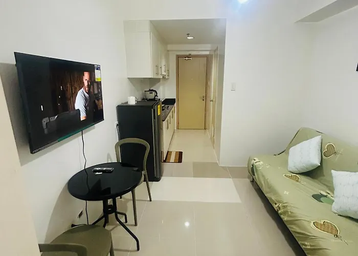 Sojourn-sea Residences, Mall Of